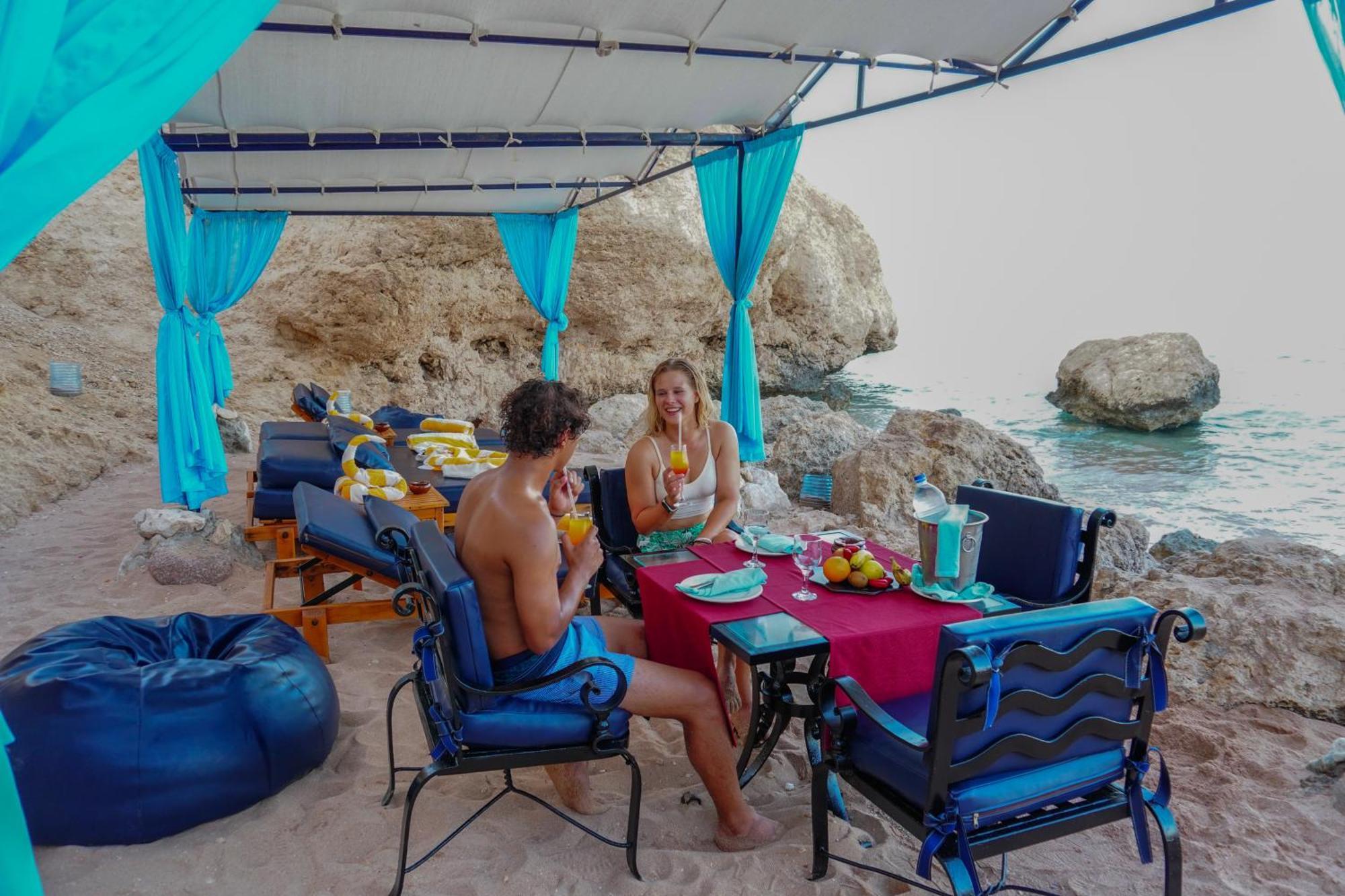 Safir Sharm Waterfalls Resort Exterior photo Beach bar in Greece