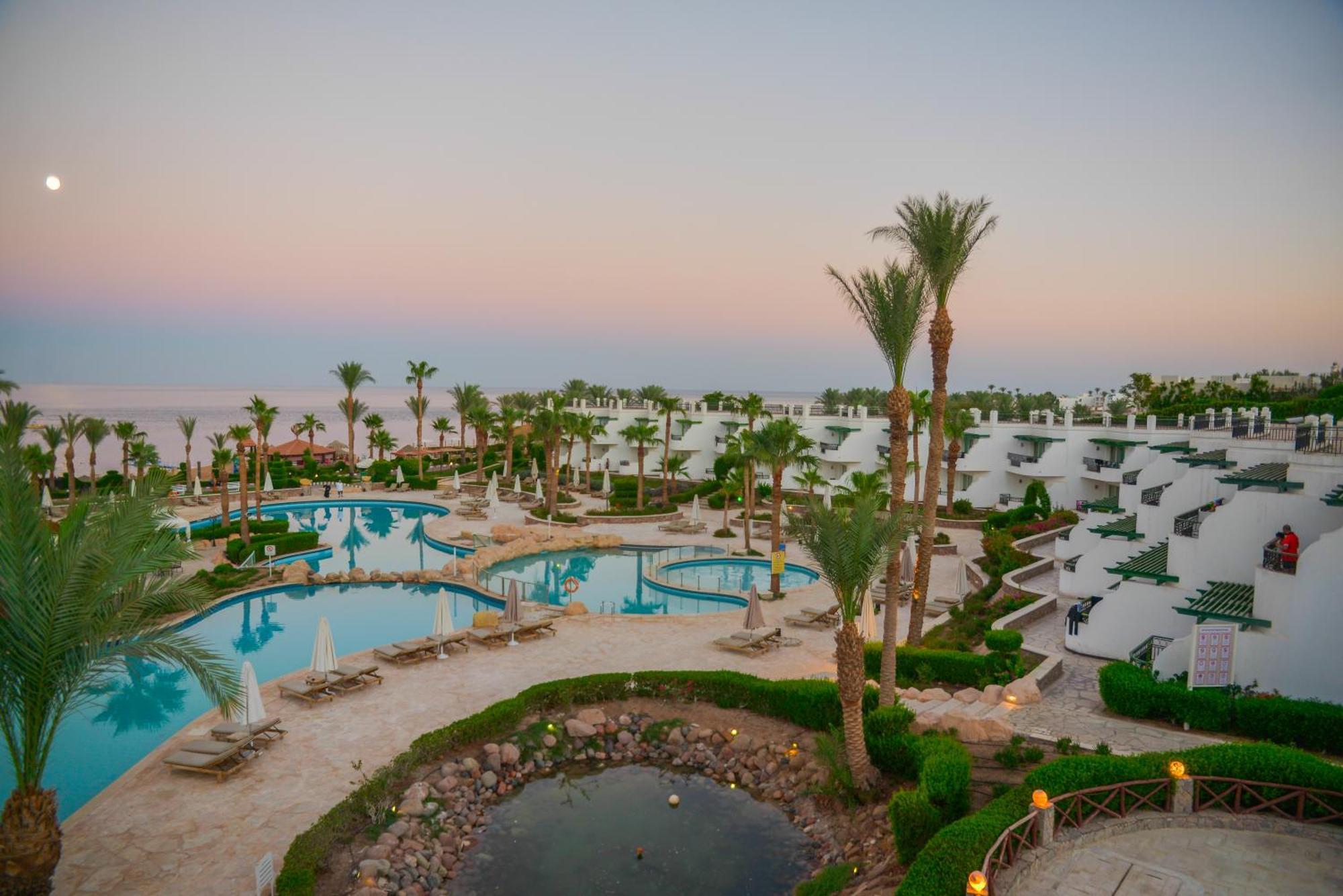 Safir Sharm Waterfalls Resort Exterior photo Sunrise Grand Select Crystal Bay Resort