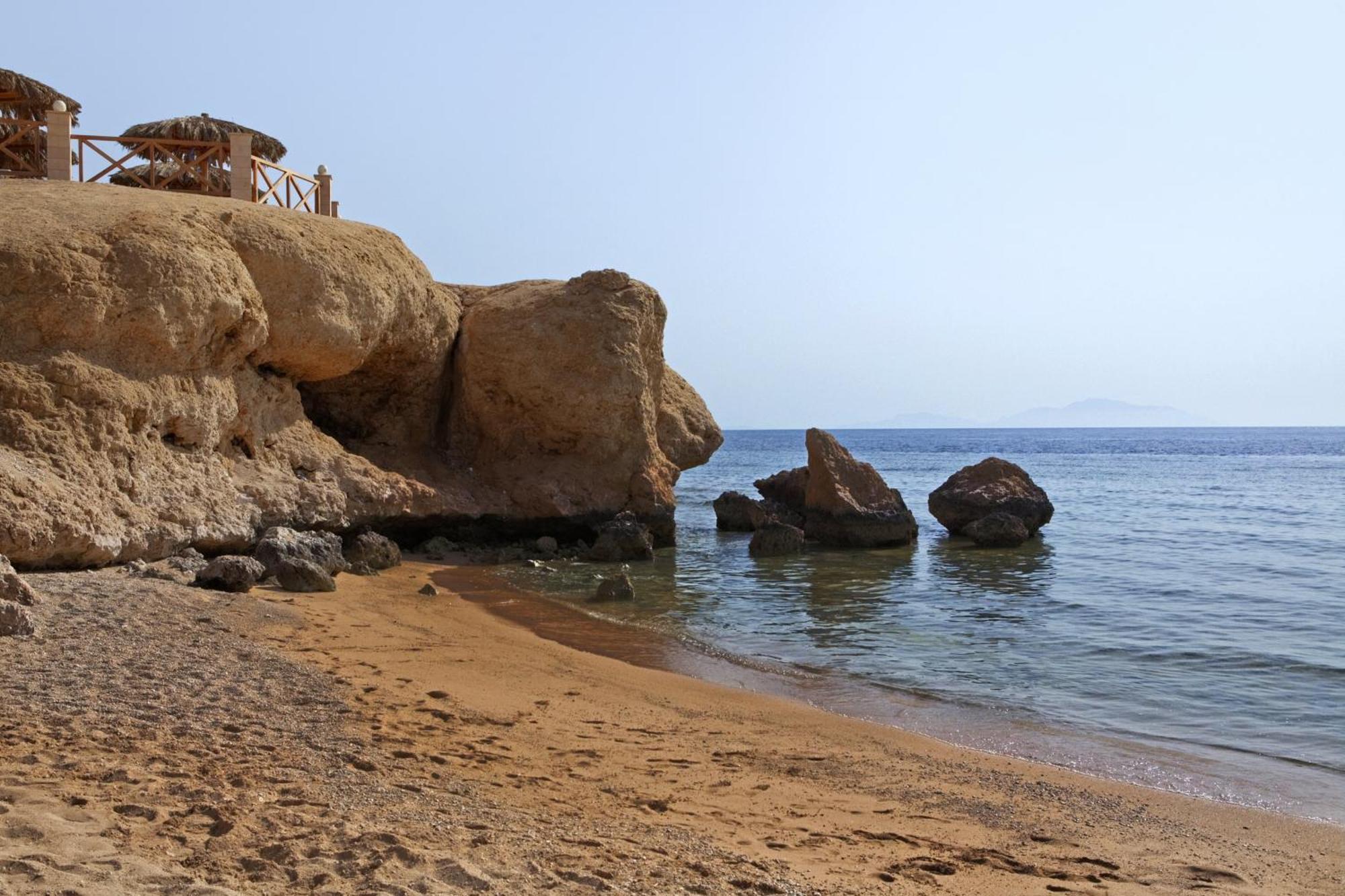 Safir Sharm Waterfalls Resort Exterior photo The beach of Agia Marina