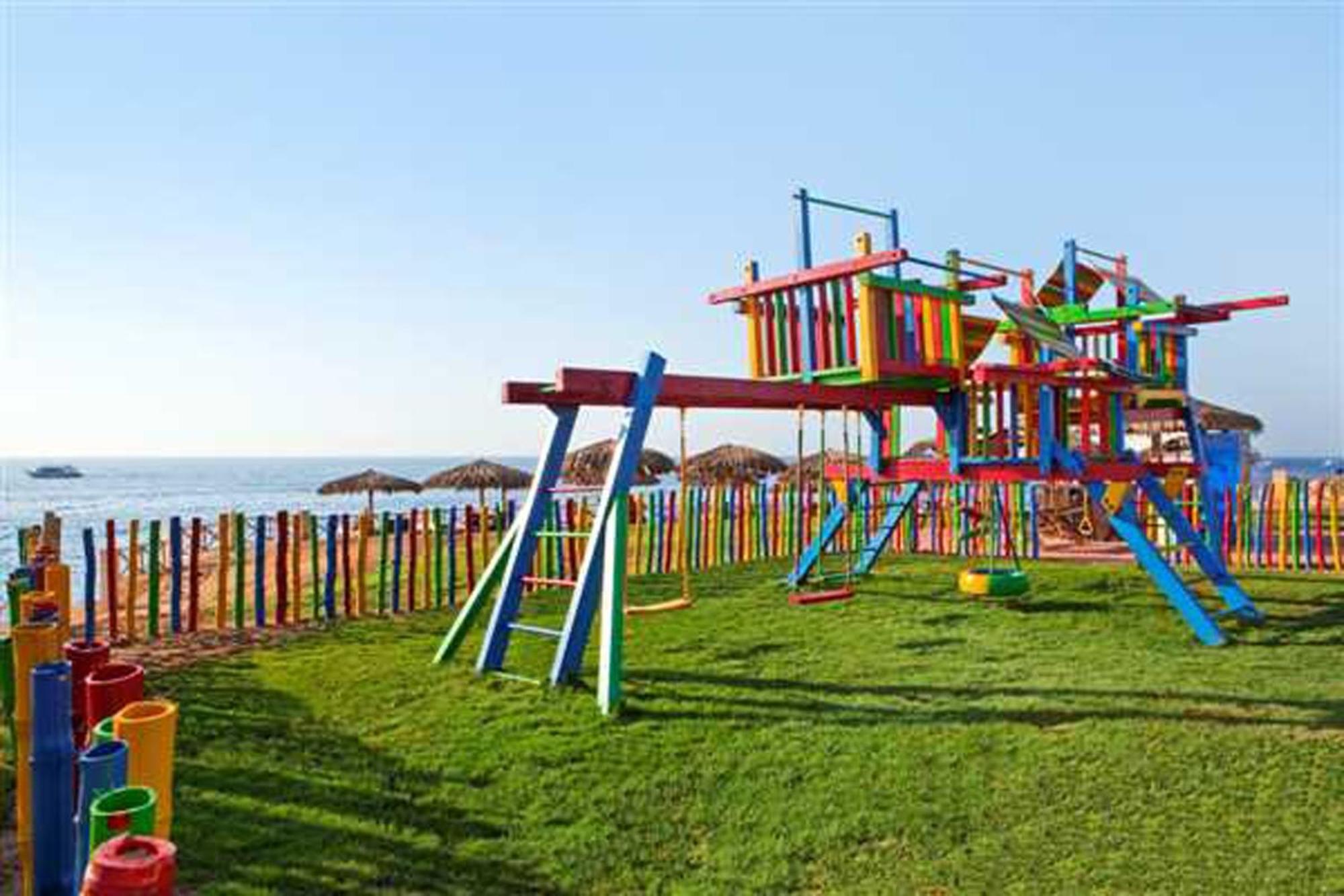Safir Sharm Waterfalls Resort Facilities photo Playground in Varvarovski Beach