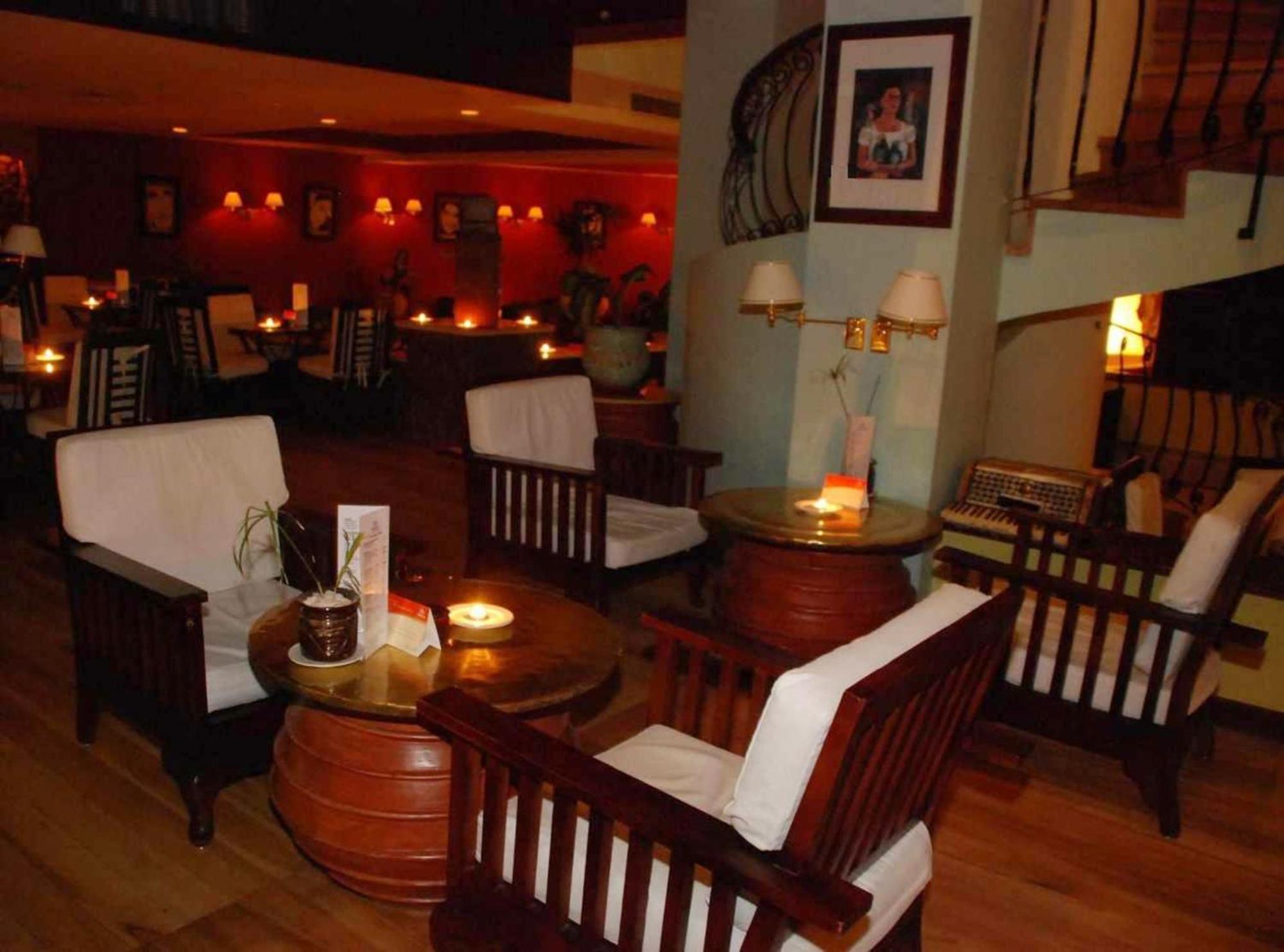 Safir Sharm Waterfalls Resort Exterior photo The interior of the restaurant